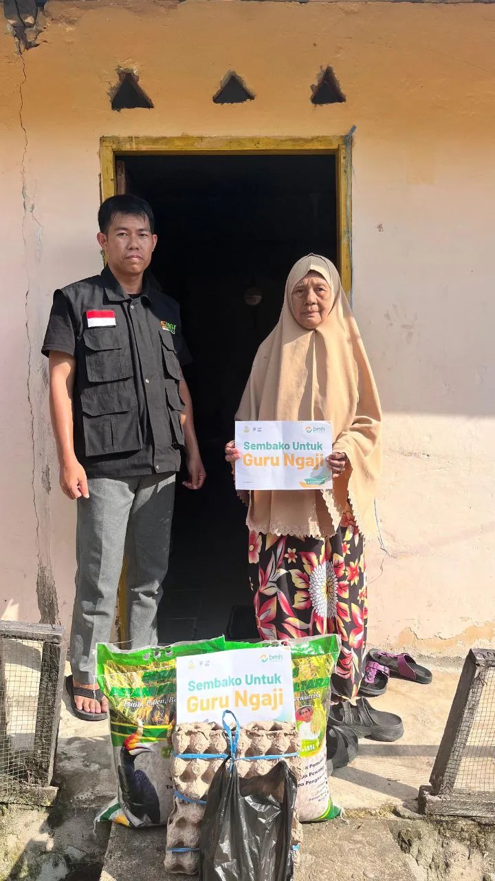 BMH Dukung Guru Ngaji Dengan Bantuan Sembako